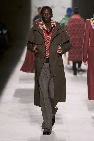 Look 59